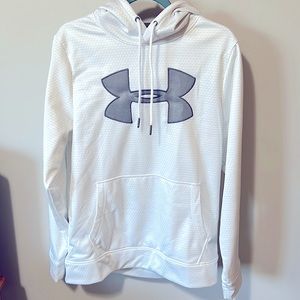 Small underarmour sweatshirt
